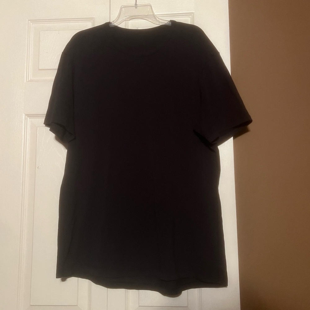 Lululemon Men’s Black t shirt tee XL